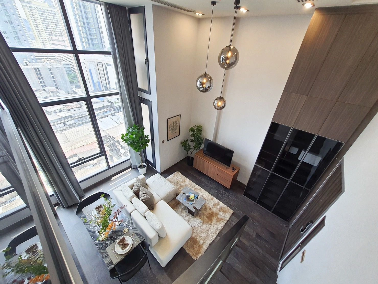 เช่าคอนโด1 Bedroom Loft / DuplexConner Ratchathewi - Thumbnail 4