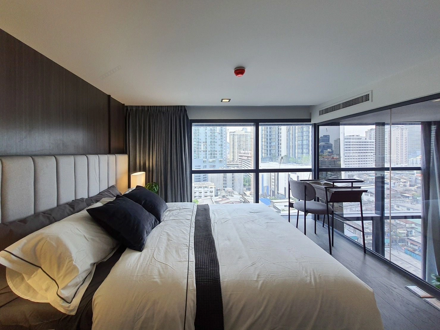 เช่าคอนโด1 Bedroom Loft / DuplexConner Ratchathewi - Thumbnail 9