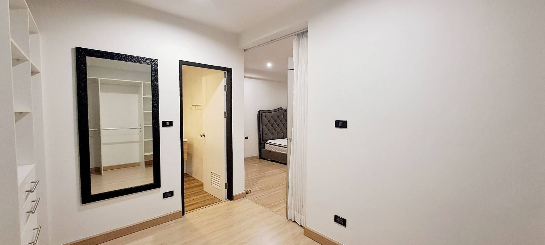 Condo 2bed 2bath - Thumbnail 7