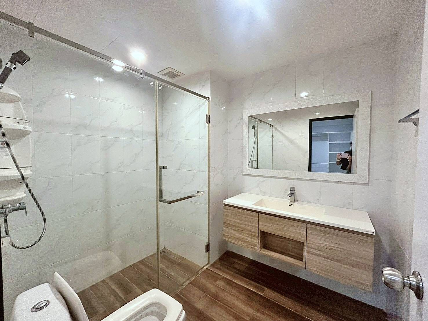 Condo 2bed 2bath - Thumbnail 11