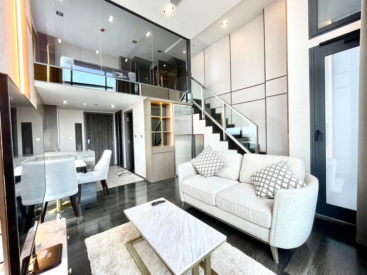 เช่าคอนโด1 Bedroom Loft / DuplexConner Ratchathewi - Thumbnail 6