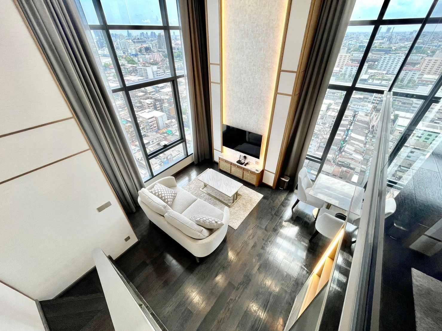เช่าคอนโด1 Bedroom Loft / DuplexConner Ratchathewi - Thumbnail 10