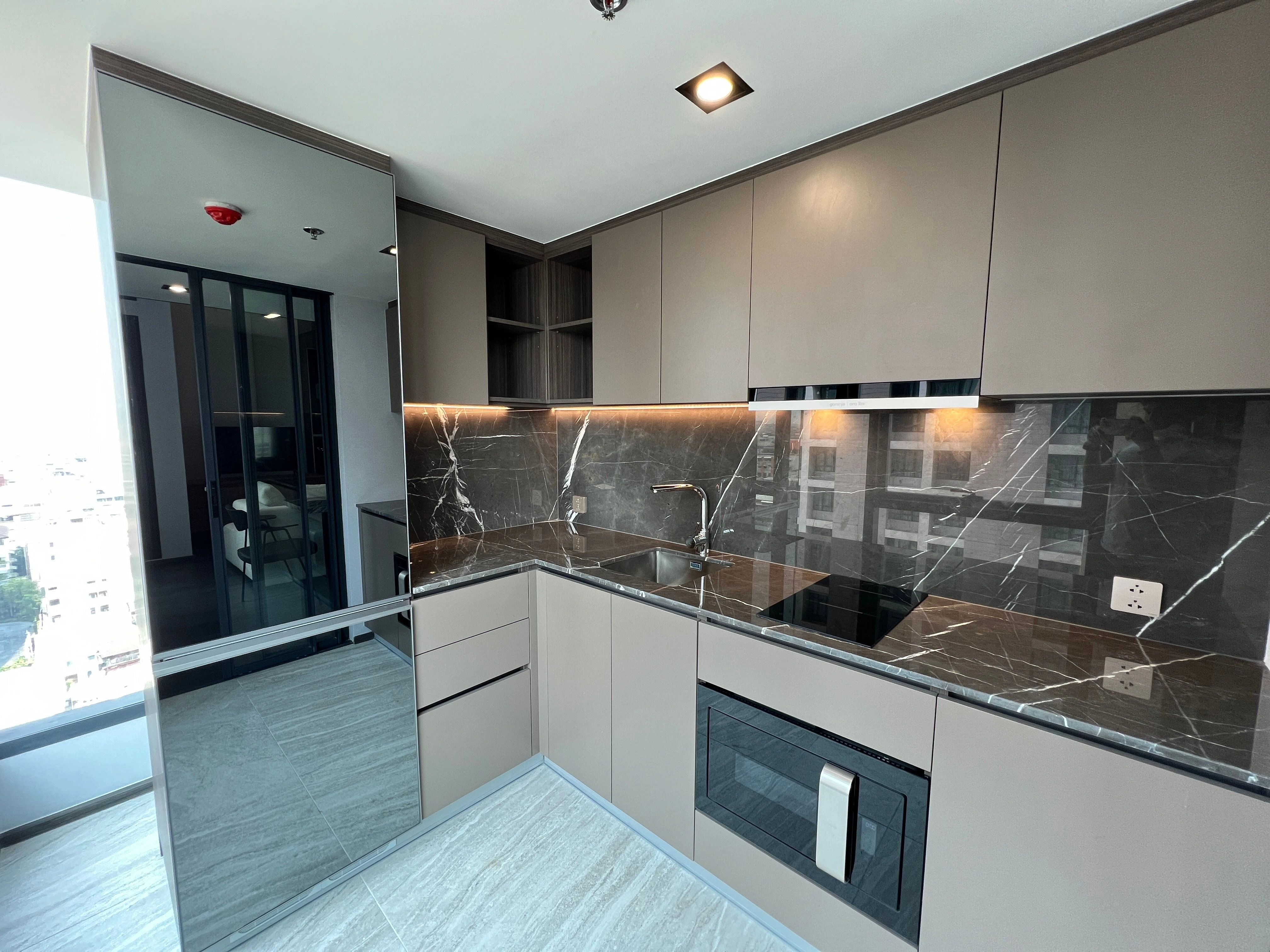เช่าคอนโด1 Bedroom Loft / DuplexConner Ratchathewi - Thumbnail 4