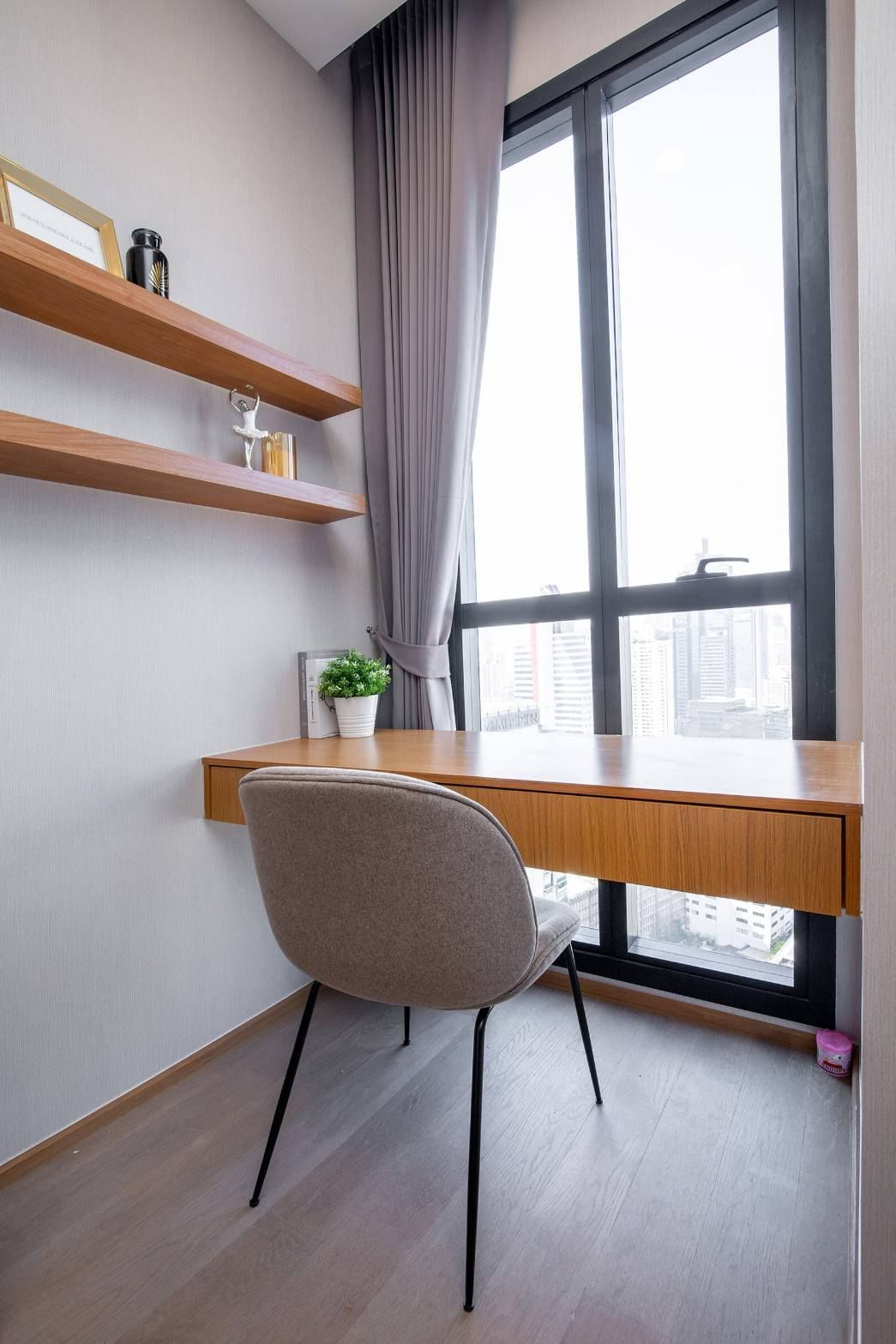 Condo 1bed 1bath - Thumbnail 4