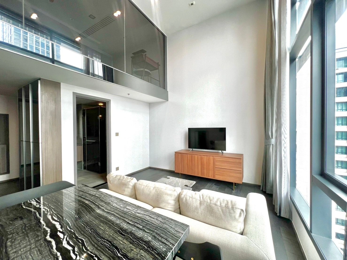 เช่าคอนโด1 Bedroom Loft / DuplexConner Ratchathewi - Thumbnail 4
