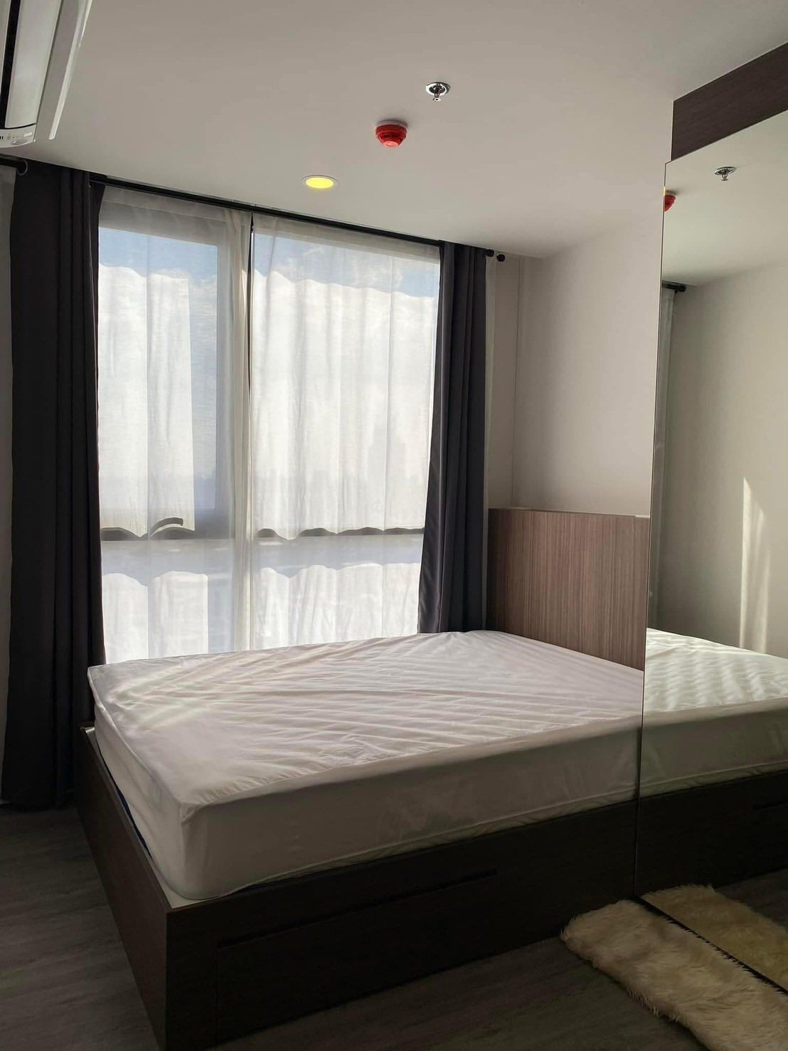 Condo 1bed 1bath - Thumbnail 3