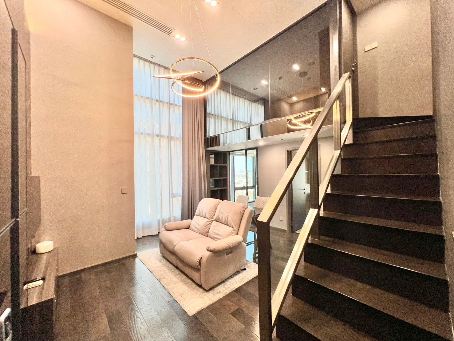 เช่าคอนโด1 Bedroom Loft / DuplexConner Ratchathewi - Thumbnail 4