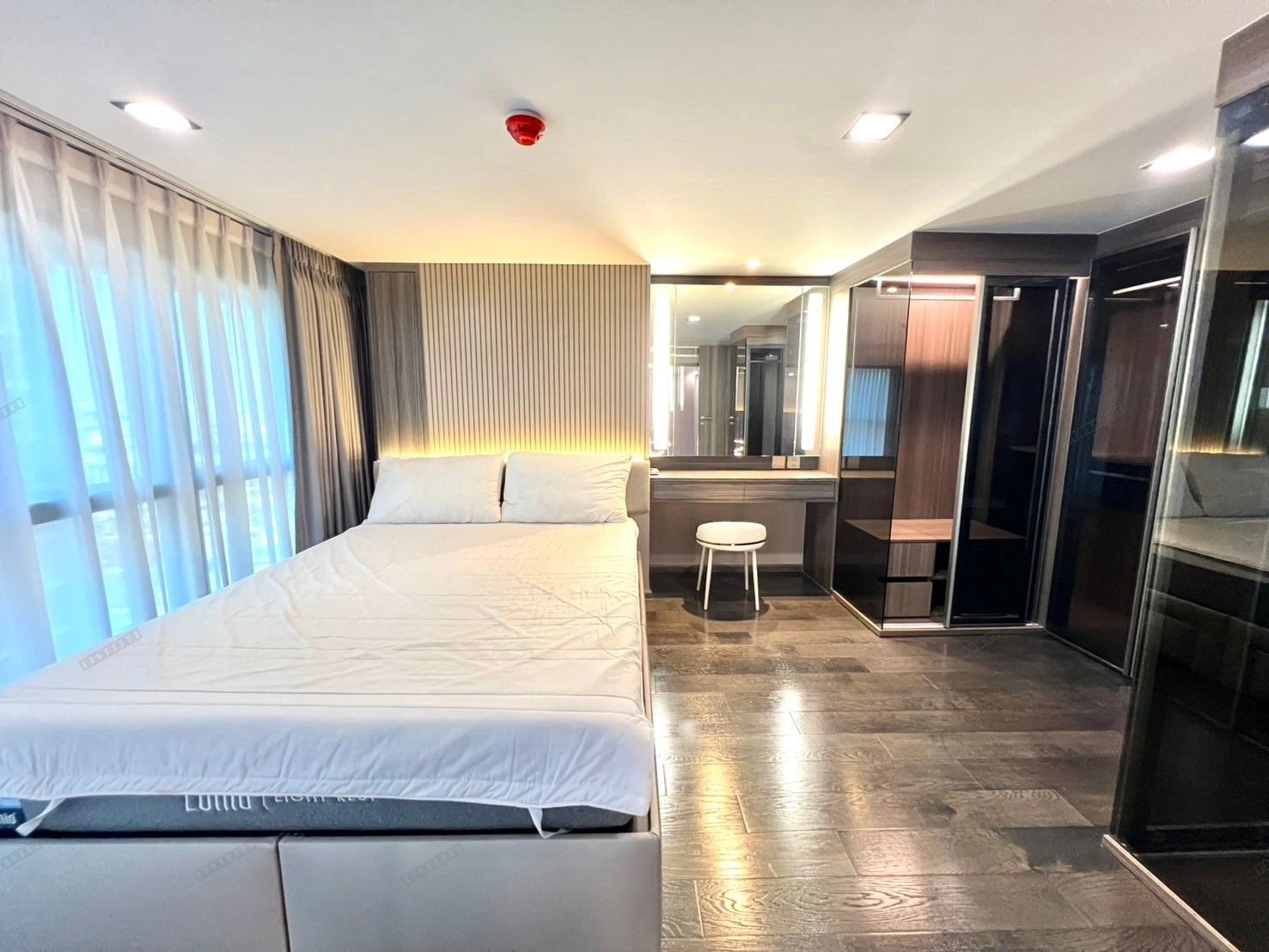 เช่าคอนโด1 Bedroom Loft / DuplexConner Ratchathewi - Thumbnail 8