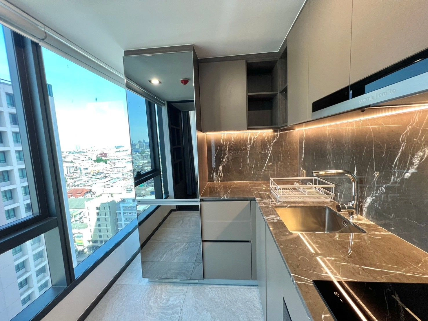 เช่าคอนโด1 Bedroom Loft / DuplexConner Ratchathewi - Thumbnail 12