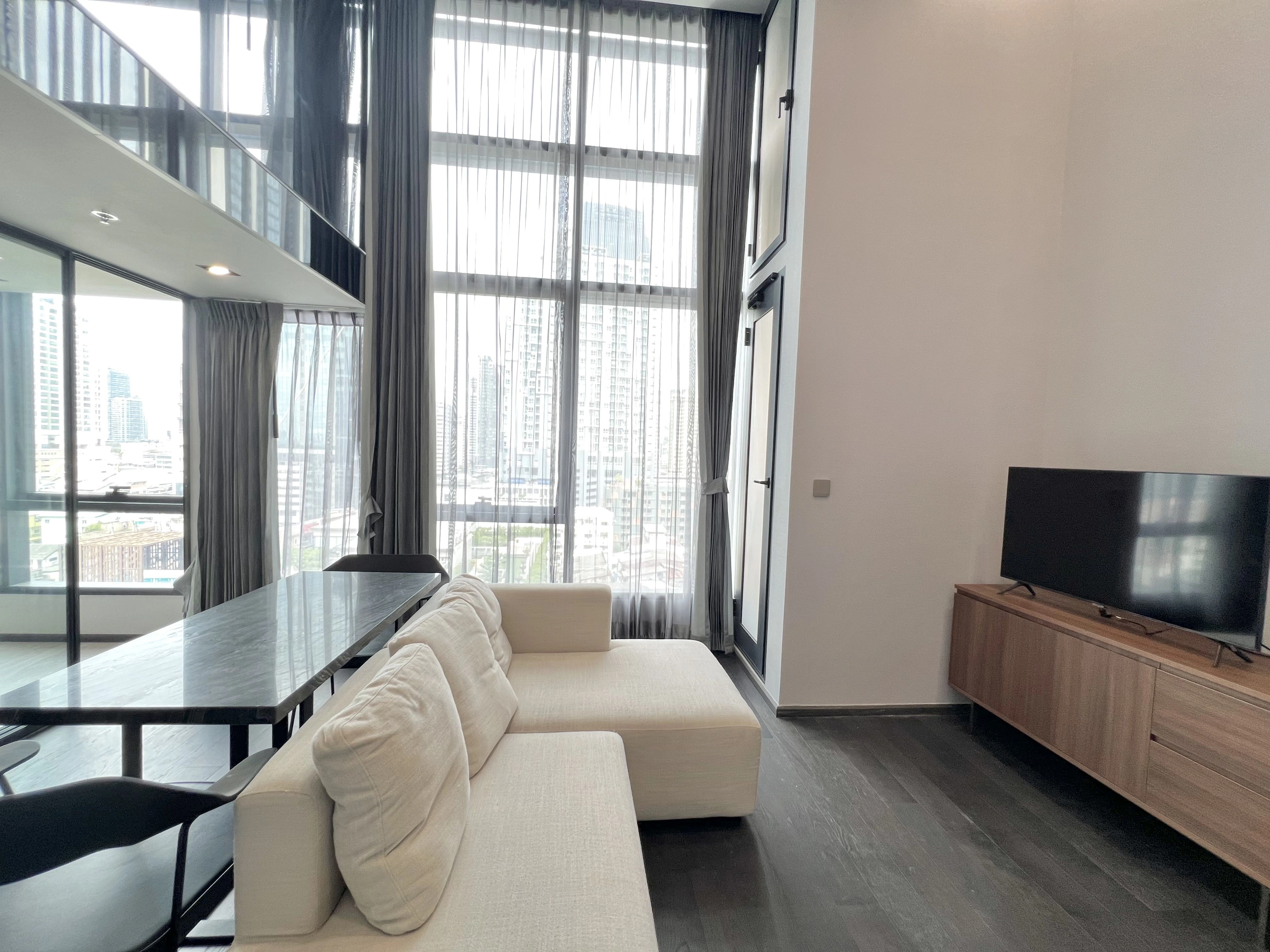 เช่าคอนโด1 Bedroom Loft / DuplexConner Ratchathewi - Thumbnail 2