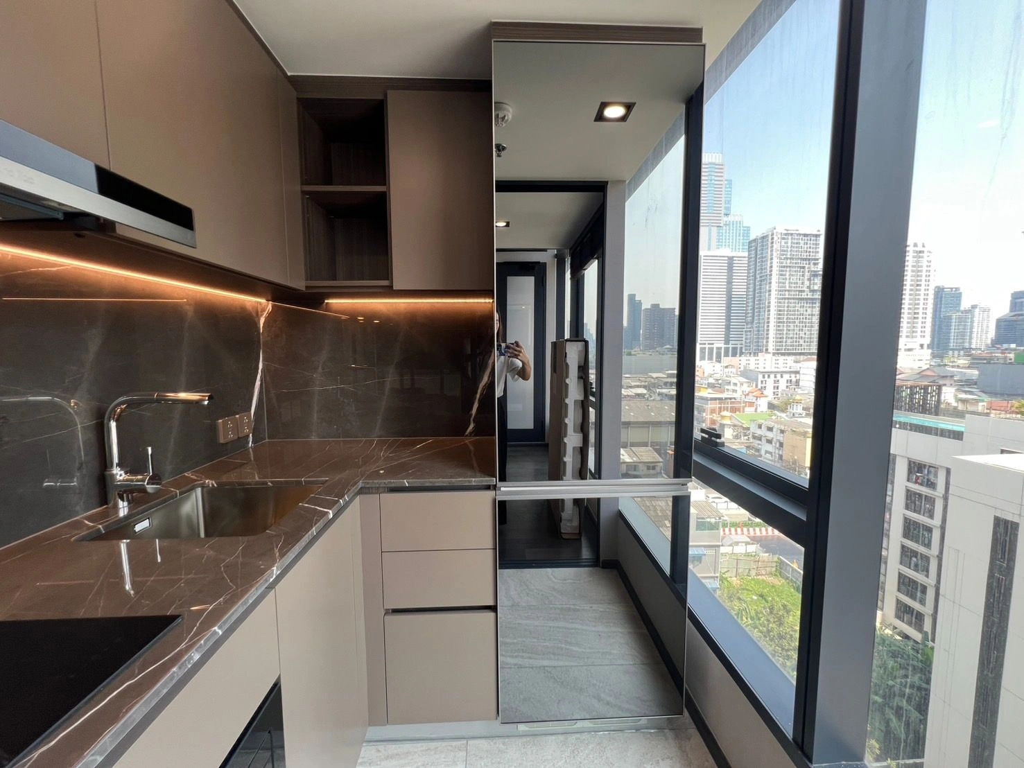 เช่าคอนโด1 Bedroom Loft / DuplexConner Ratchathewi - Thumbnail 4