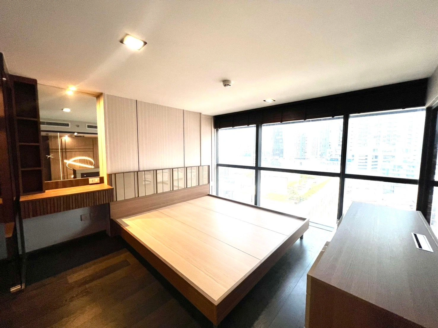 เช่าคอนโด1 Bedroom Loft / DuplexConner Ratchathewi - Thumbnail 11