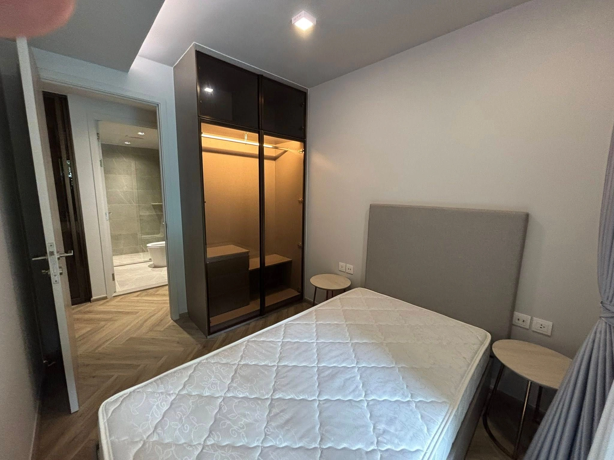 เช่าคอนโด2 BedroomChapter Thohglor 25 - Thumbnail 2
