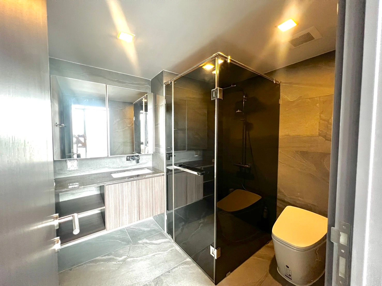 เช่าคอนโด1 Bedroom Loft / DuplexConner Ratchathewi - Thumbnail 5