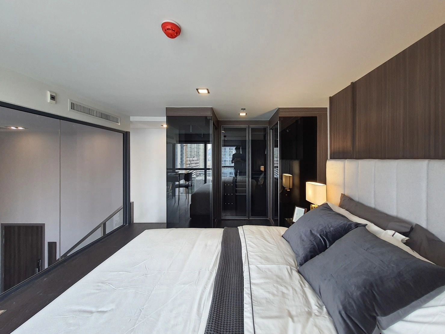 เช่าคอนโด1 Bedroom Loft / DuplexConner Ratchathewi - Thumbnail 11