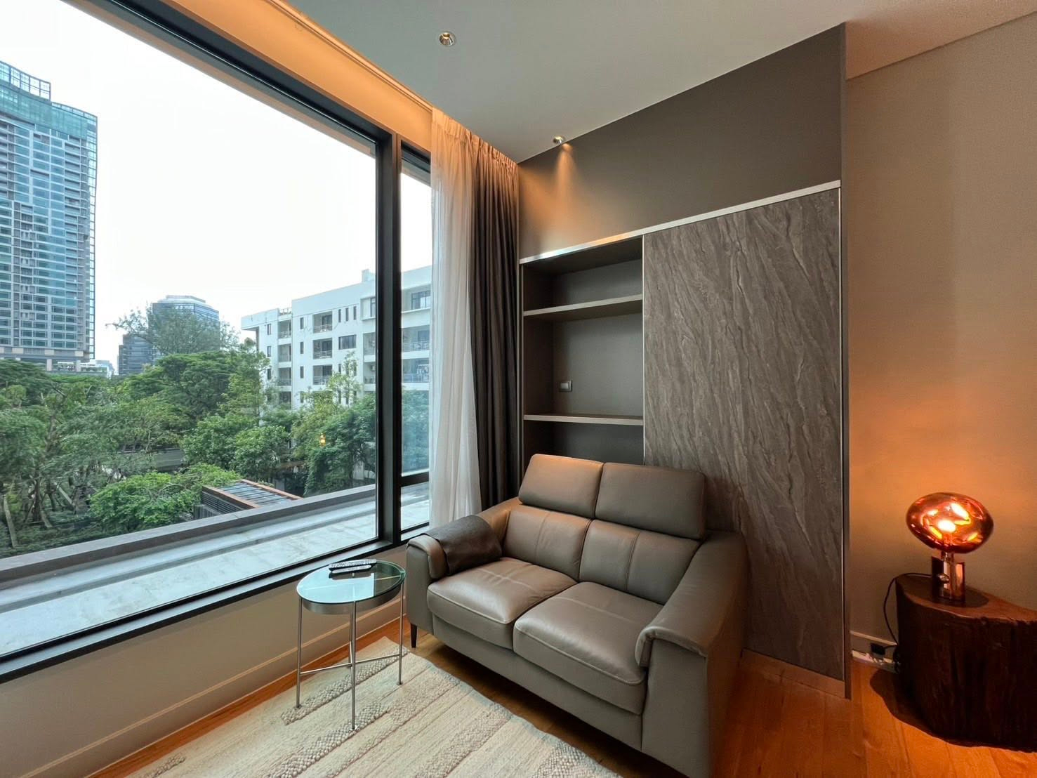 Sindhorn Residence 1bed 1bath - Thumbnail 3