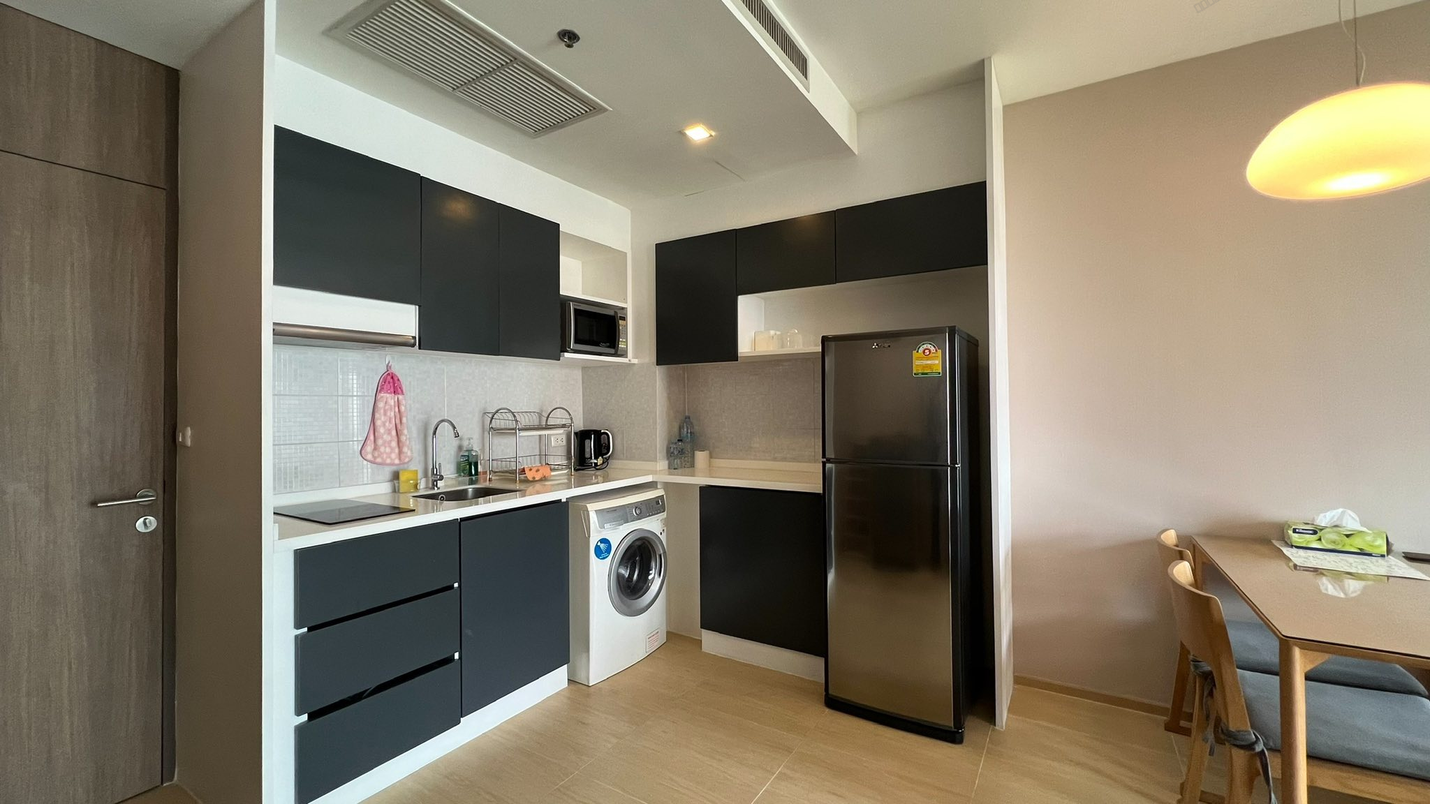 Noble Refine Sukhumvit 26 1bed 1bath - Thumbnail 8