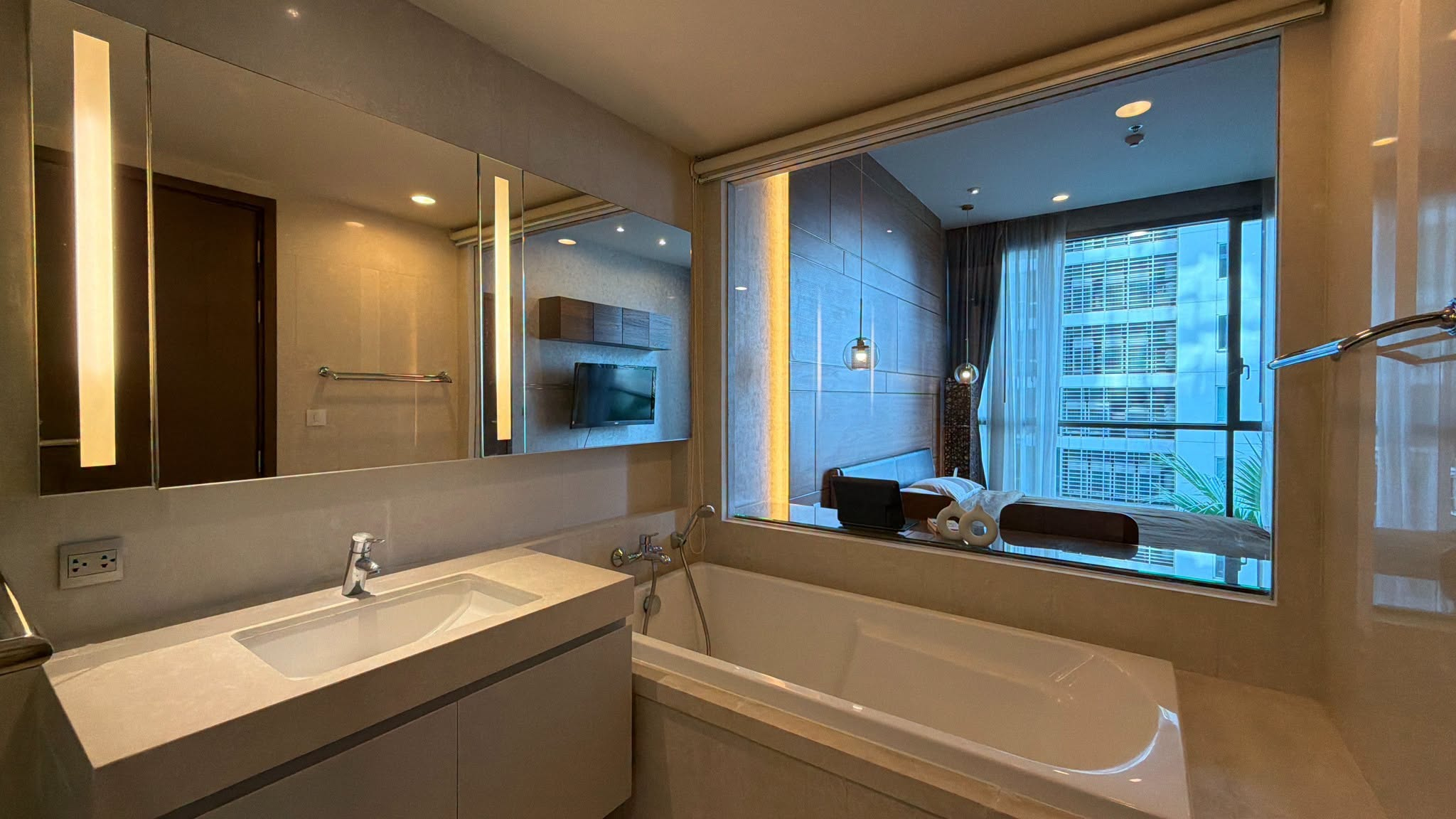 Quattro by Sansiri 1bed 1bath  - Thumbnail 5