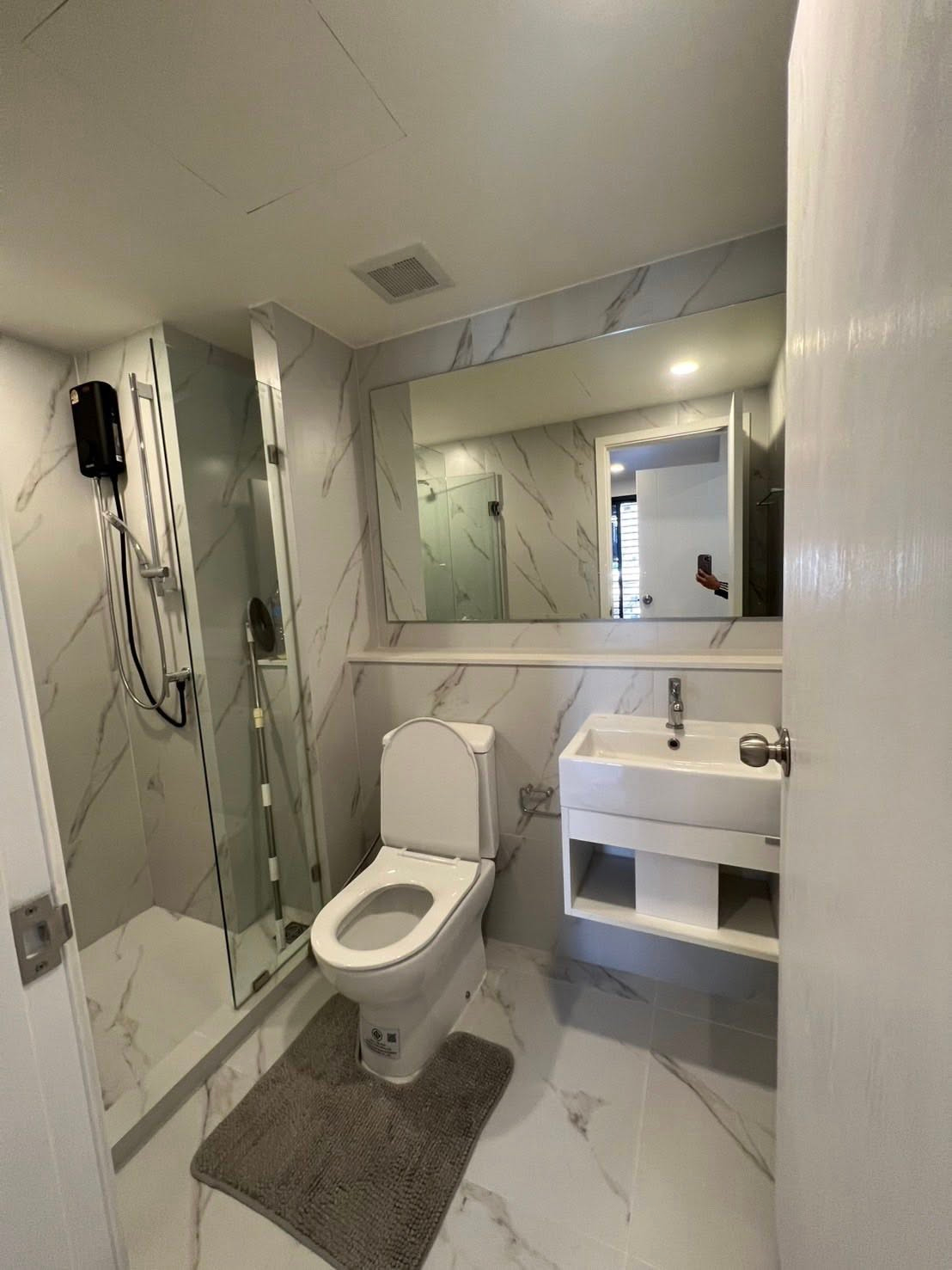 CIELA Charoen Nakhon  1 bed 1 bath - Thumbnail 8